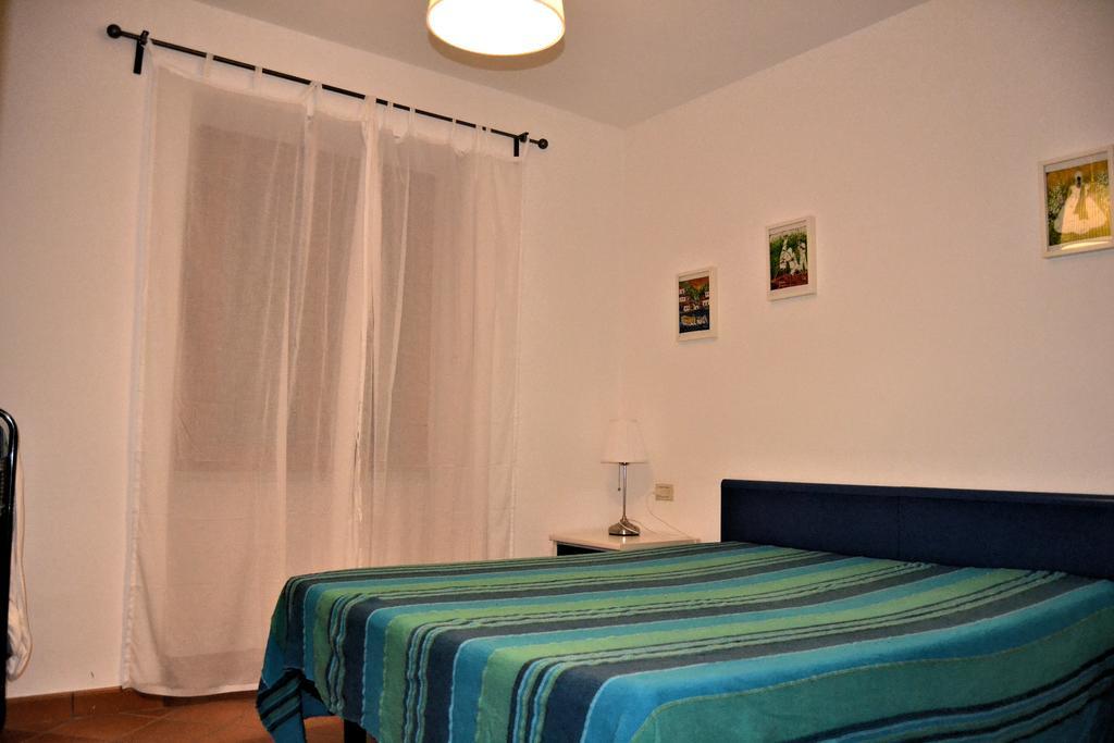 Apartamento Le Soleil Spiaggia di Cavoli Exterior foto