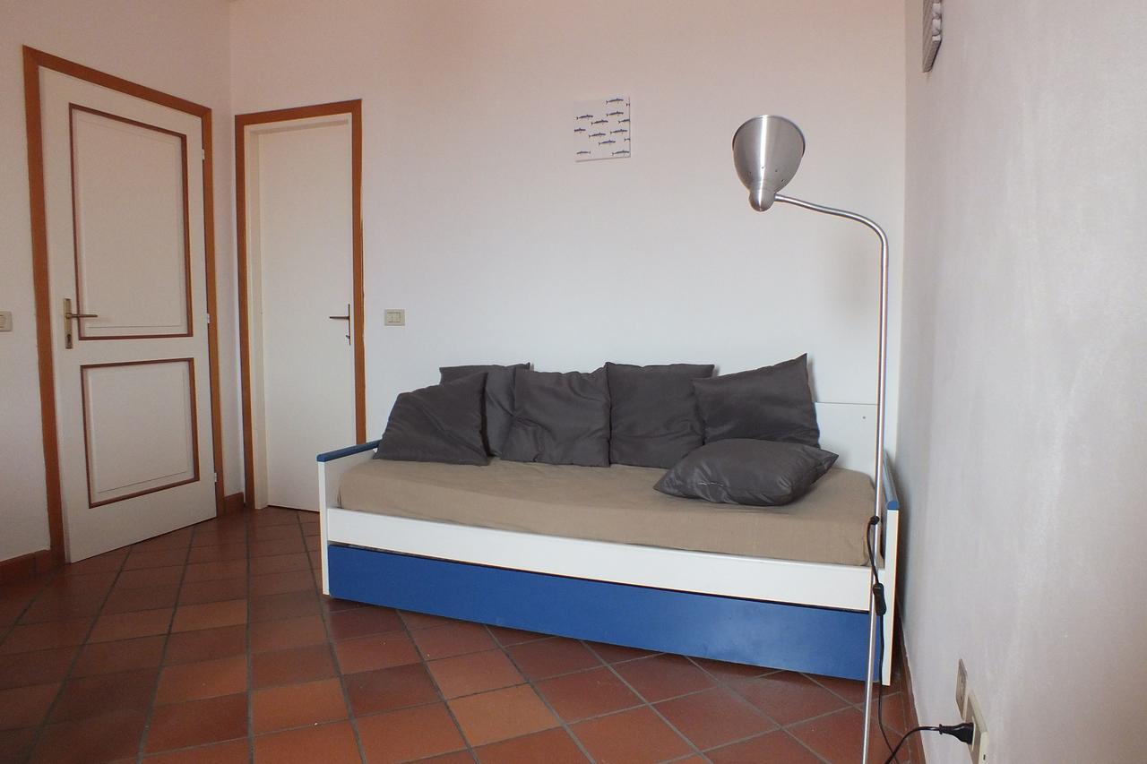 Apartamento Le Soleil Spiaggia di Cavoli Exterior foto
