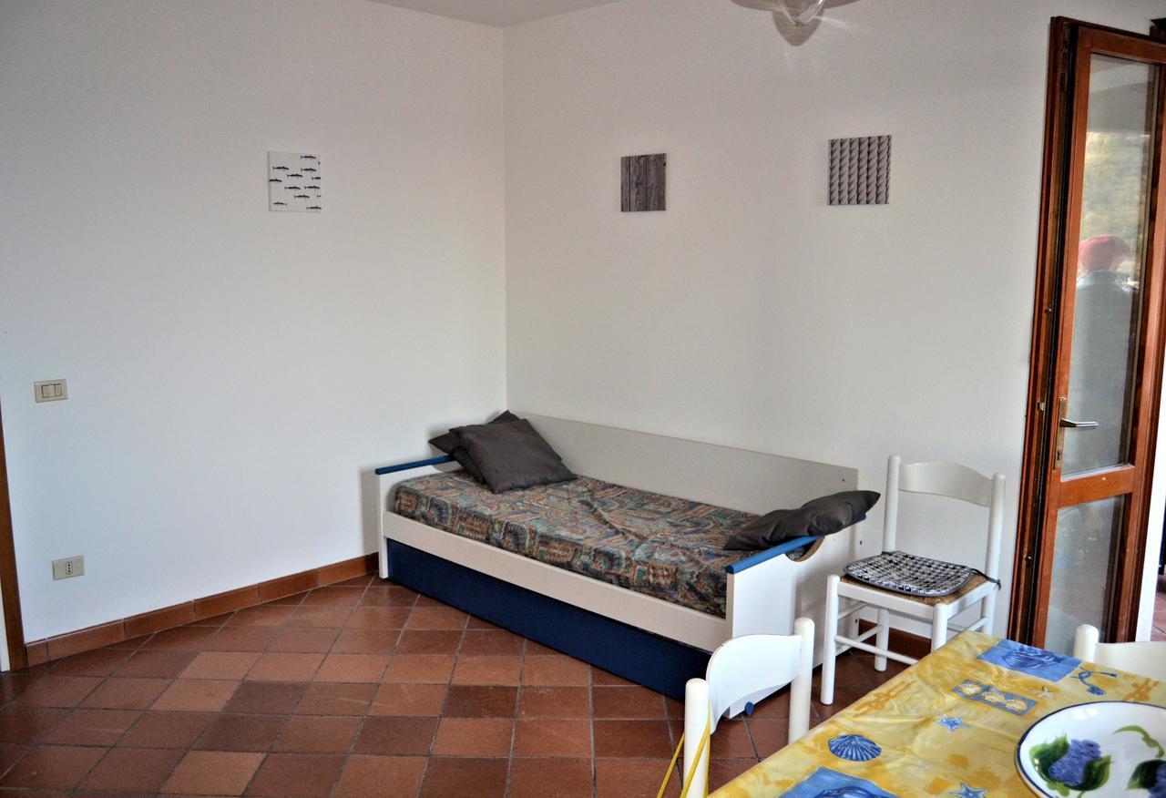 Apartamento Le Soleil Spiaggia di Cavoli Exterior foto