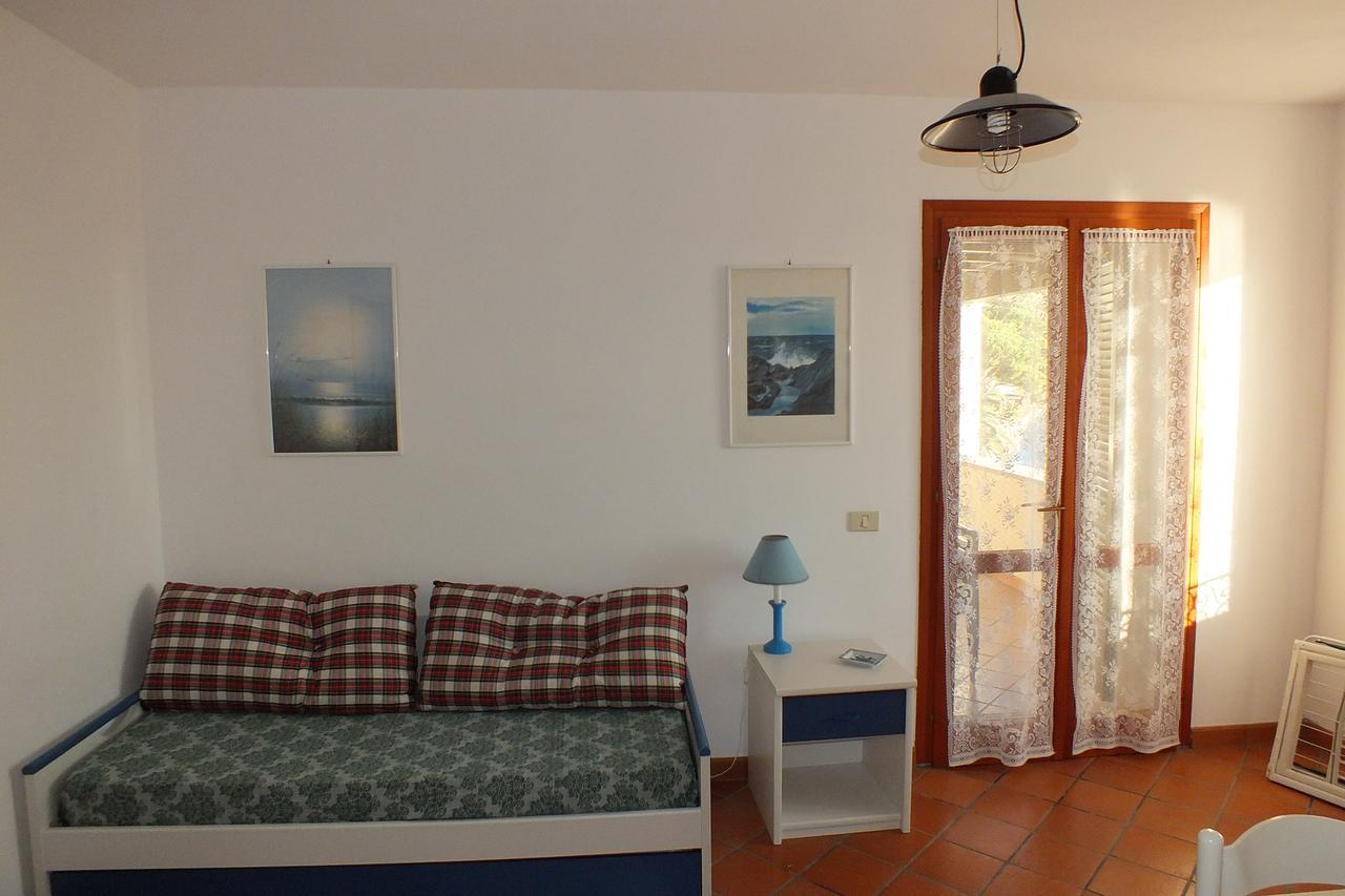 Apartamento Le Soleil Spiaggia di Cavoli Exterior foto