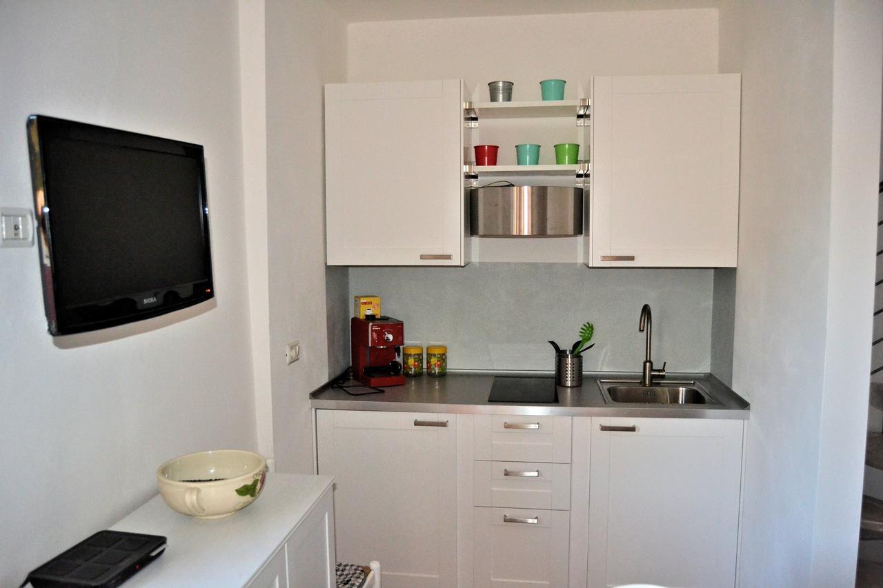 Apartamento Le Soleil Spiaggia di Cavoli Exterior foto