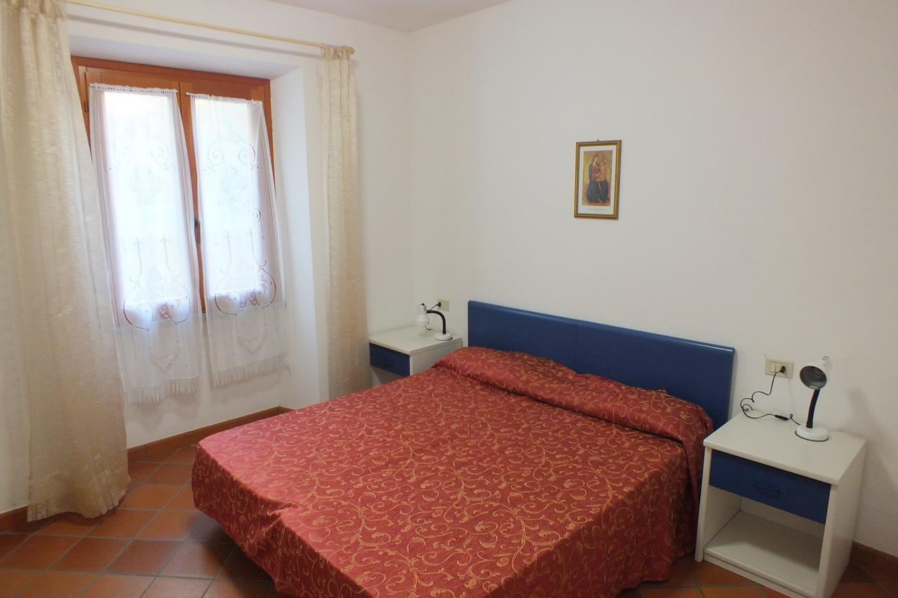 Apartamento Le Soleil Spiaggia di Cavoli Exterior foto
