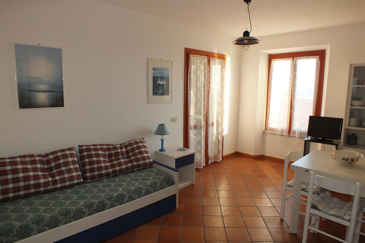 Apartamento Le Soleil Spiaggia di Cavoli Exterior foto