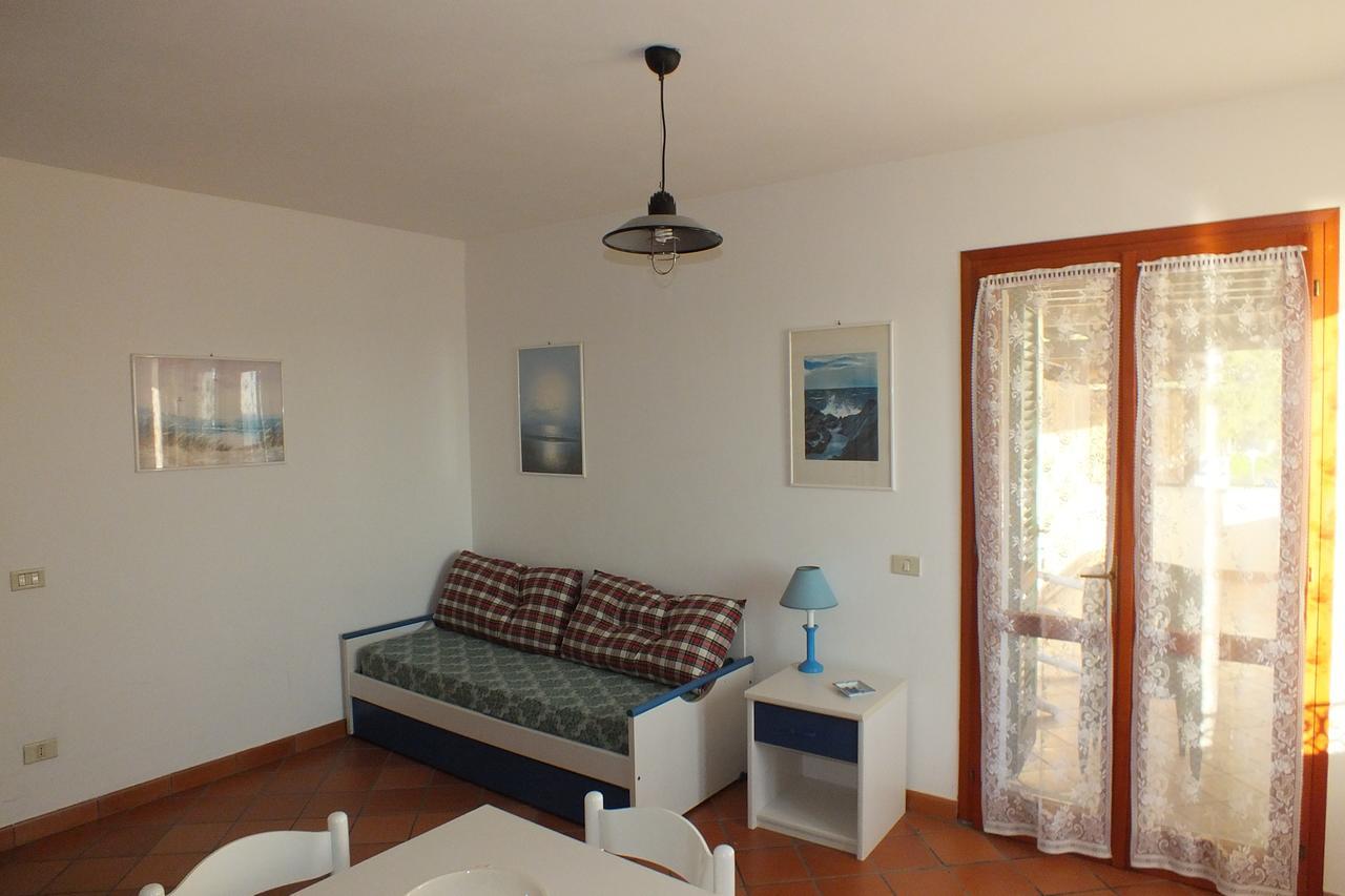 Apartamento Le Soleil Spiaggia di Cavoli Exterior foto